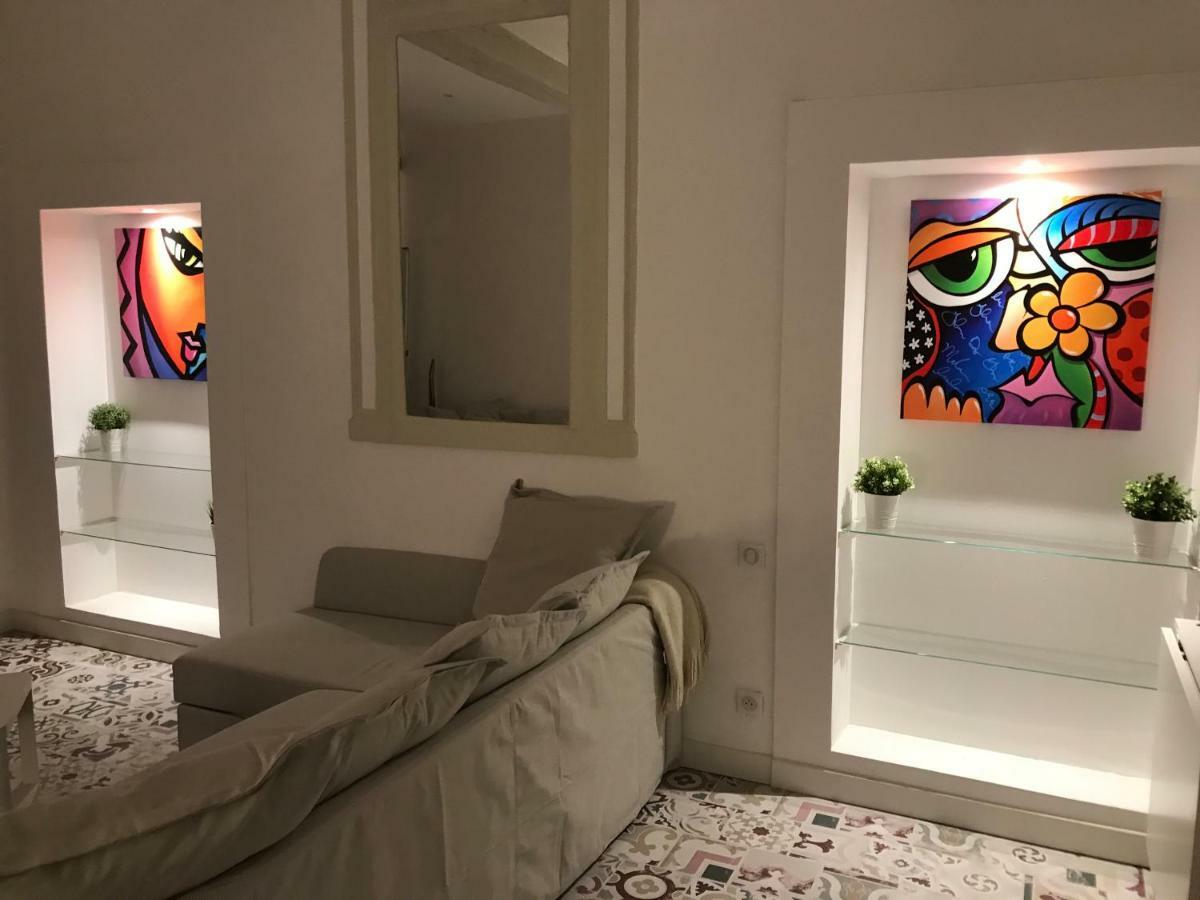 Apartmán La Loge De L'Horloge - 1 Min Palais Des Papes - Ac Clim - Wifi - Hypercentre - Vue Sur Le Carrousel Avignon Exteriér fotografie